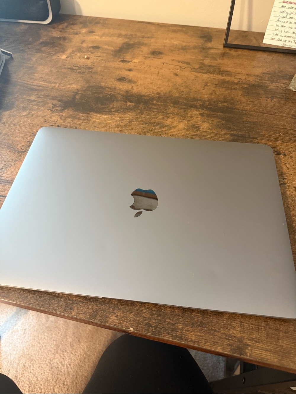 2020 M1 MacBook Air, 13”, excellent physical condition, but won’t power on